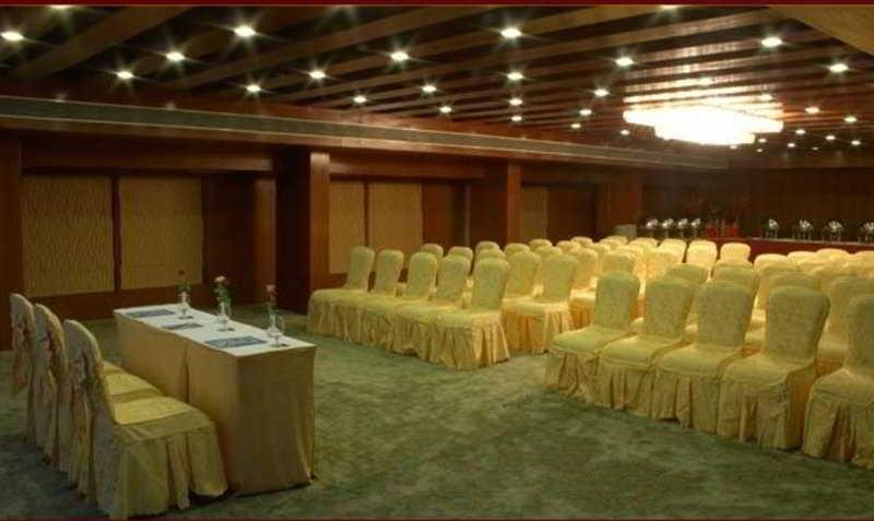 The Shelton Grand Hotel Bangalore Luaran gambar