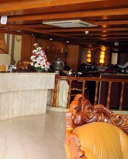The Shelton Grand Hotel Bangalore Luaran gambar