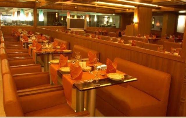 The Shelton Grand Hotel Bangalore Luaran gambar